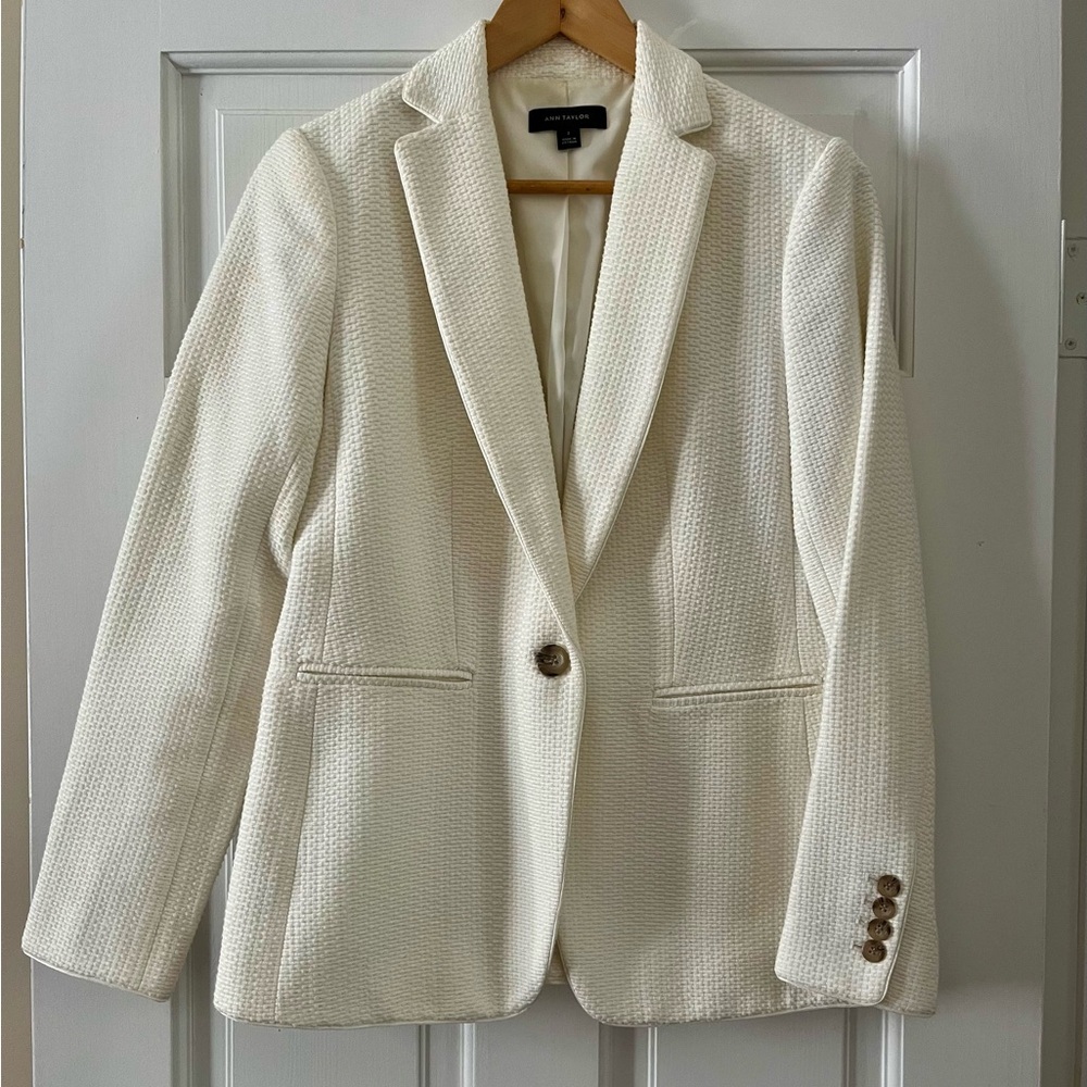 Ann Taylor Blazer, 2